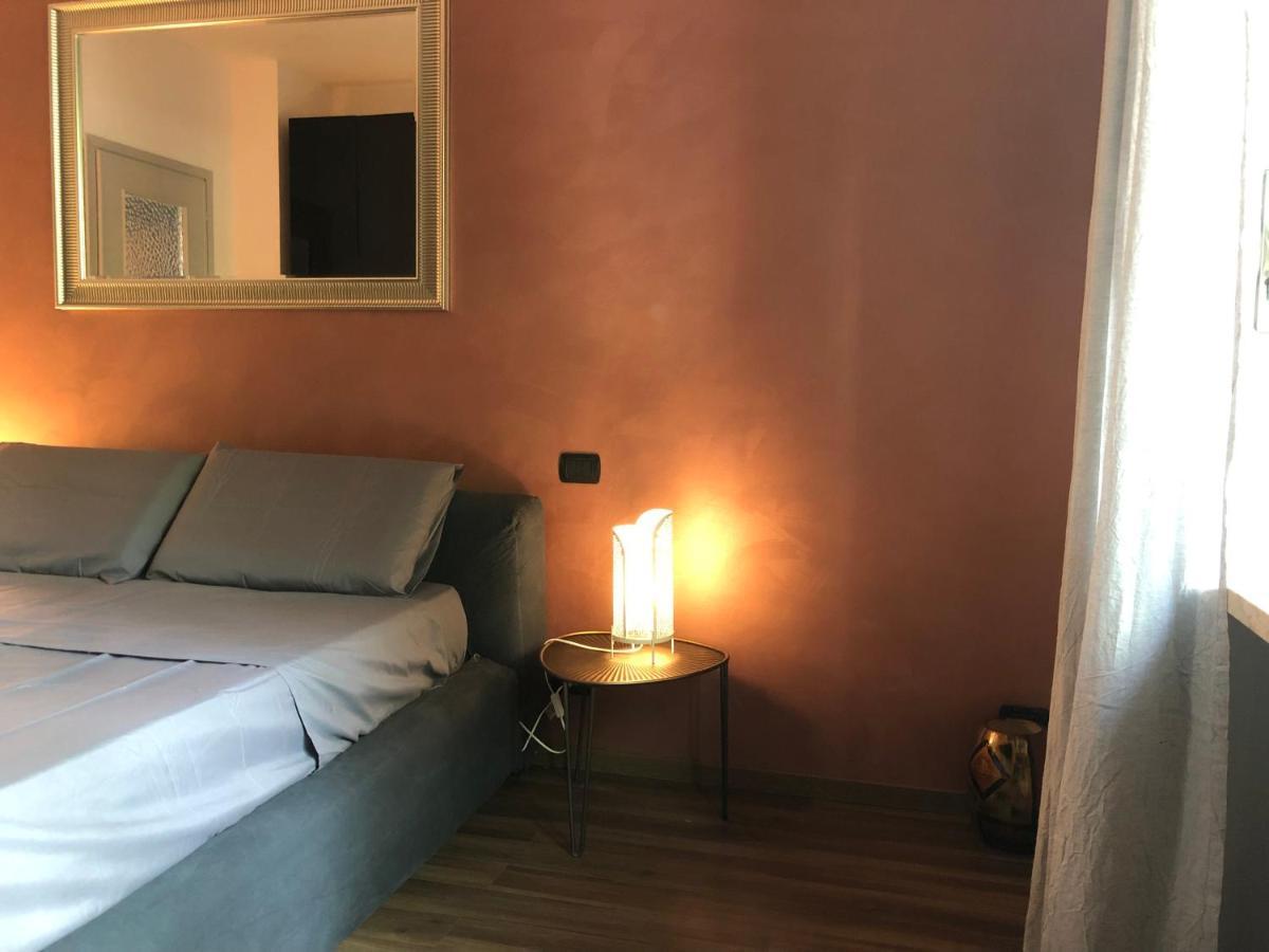 Casa Toret: Bilocale Luminoso E Moderno, Ben Attrezzata Torino Eksteriør bilde