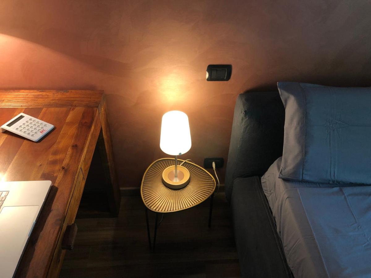 Casa Toret: Bilocale Luminoso E Moderno, Ben Attrezzata Torino Eksteriør bilde